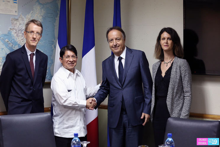delegacion_francia